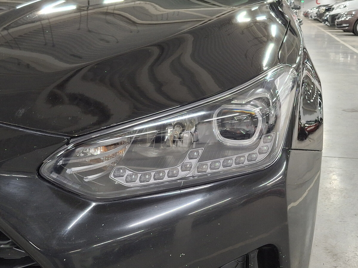 Hyundai Veloster б/у, 2019, Роботизированная. Фото: #16