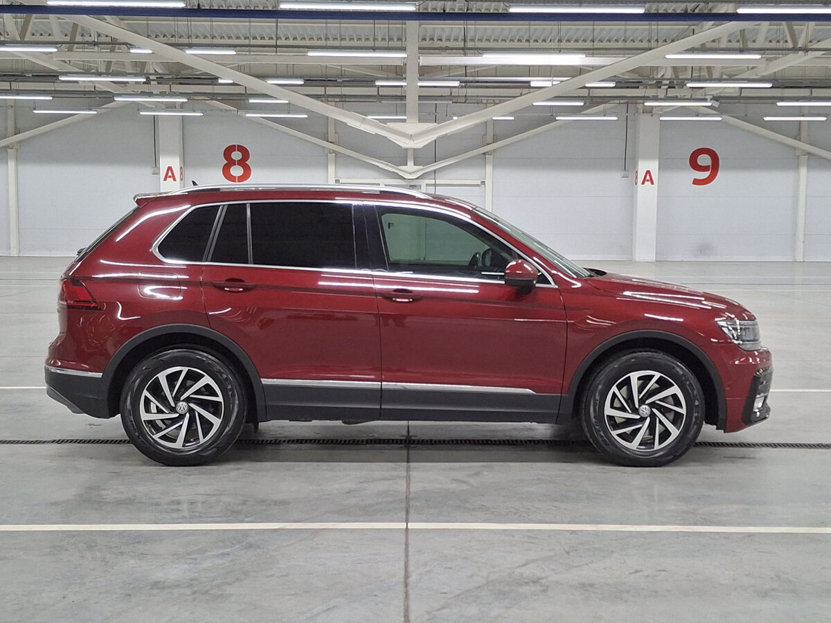 Volkswagen Tiguan б/у, 2018, Роботизированная. Фото: #3