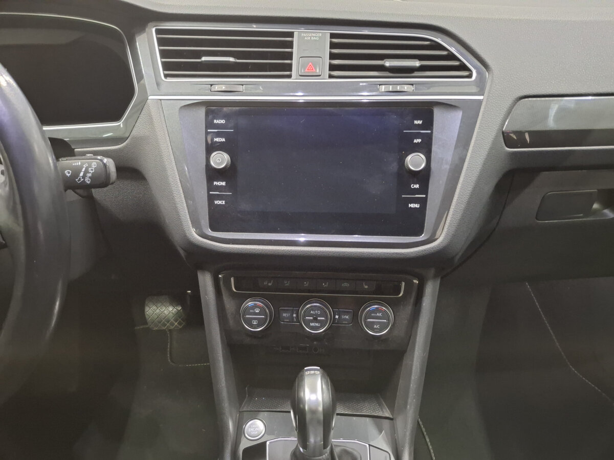 Volkswagen Tiguan б/у, 2018, Роботизированная. Фото: #14