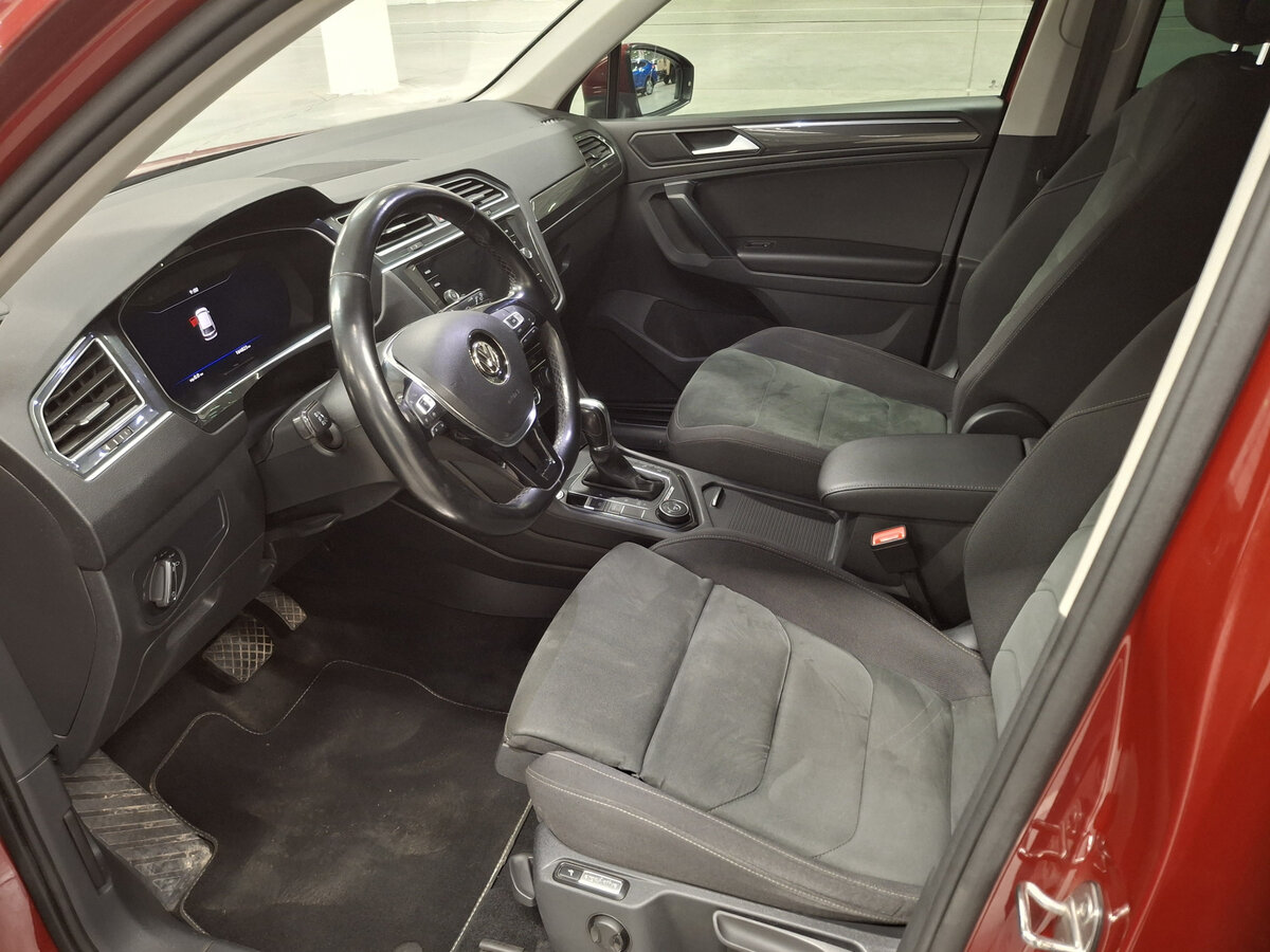 Volkswagen Tiguan б/у, 2018, Роботизированная. Фото: #15
