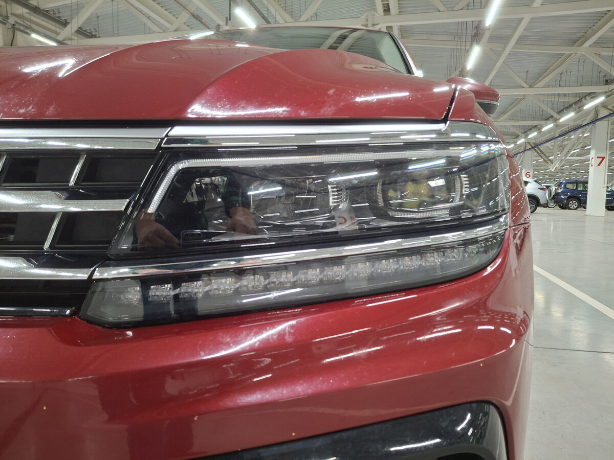 Volkswagen Tiguan б/у, 2018, Роботизированная. Фото: #16