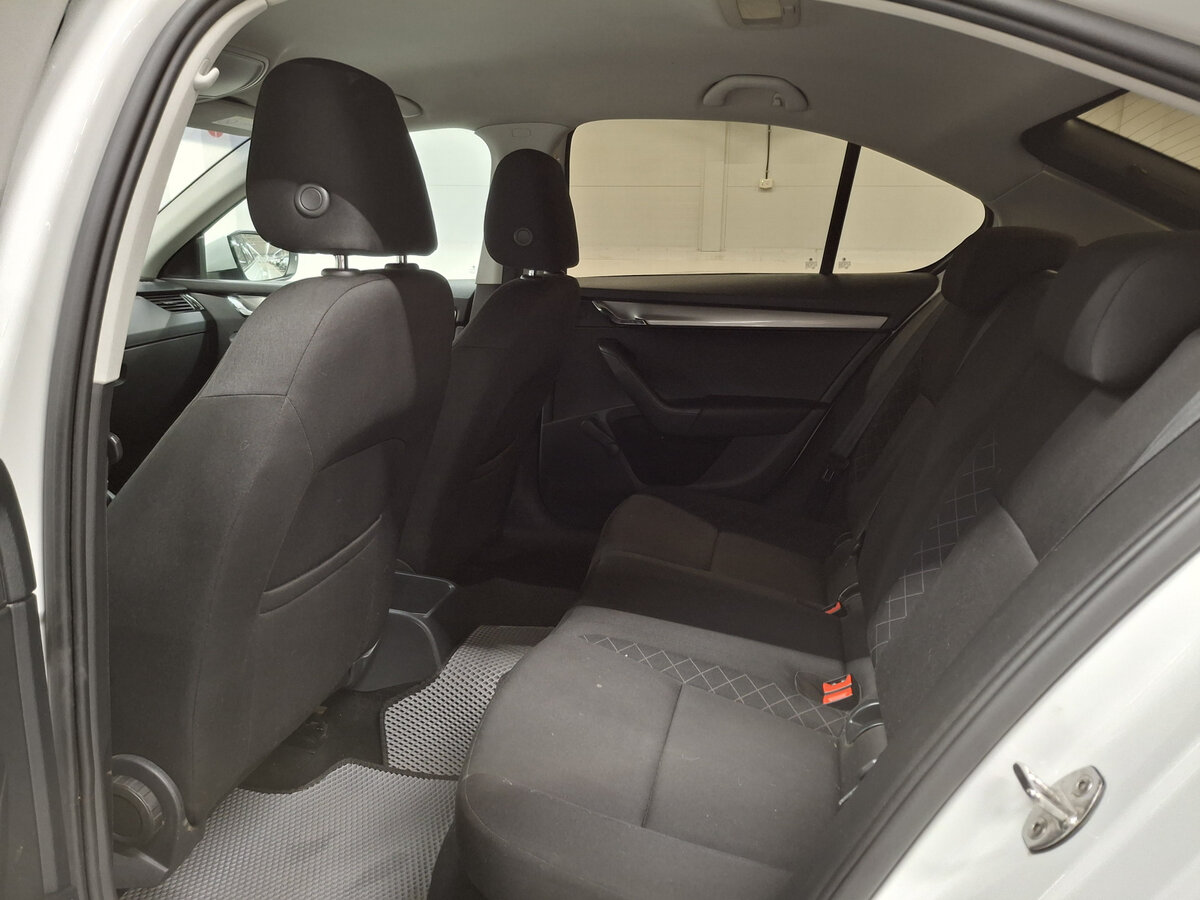 Шкода Октавия б/у, 2018, Механическая. Фото: #11