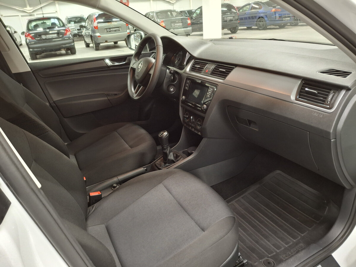 Шкода Рапид б/у, 2019, Механическая. Фото: #10