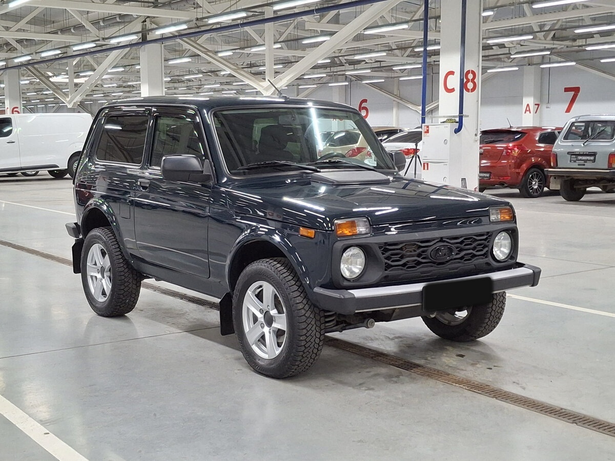 Лада (ВАЗ) Нива Лэдженд б/у, 2023, Механическая. Фото: #2