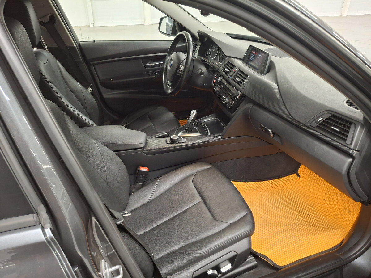 БМВ 3 серии б/у, 2018, Автоматическая. Фото: #9