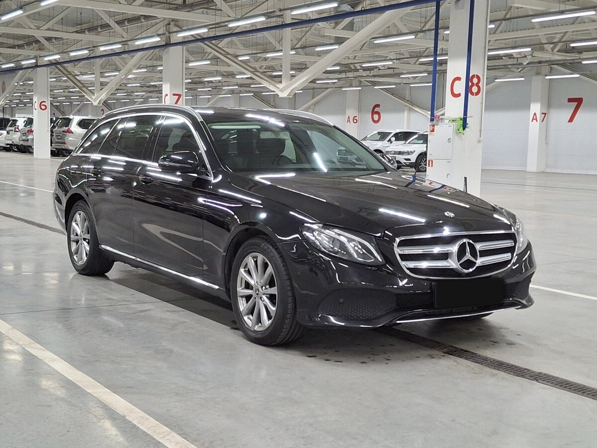 Мерседес-Бенц Е-Класс б/у, 2018, Автоматическая. Фото: #2