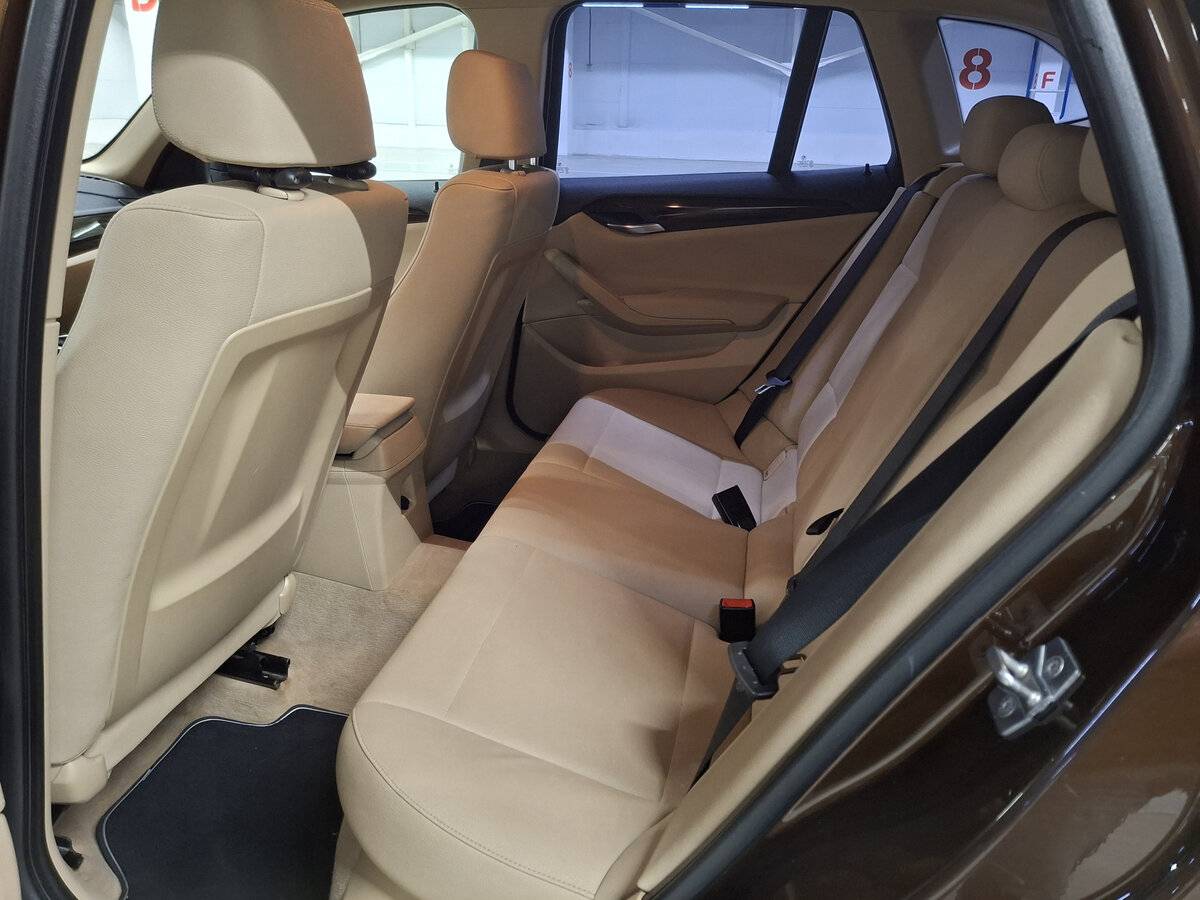 БМВ Икс1 б/у, 2012, Автоматическая. Фото: #11