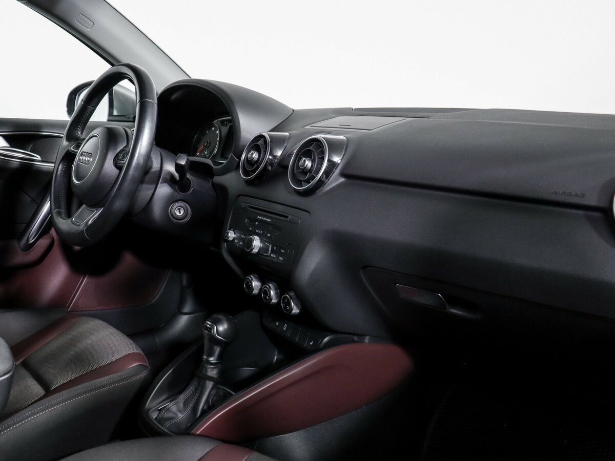 Audi A1 б/у, 2014, Роботизированная. Фото: #6