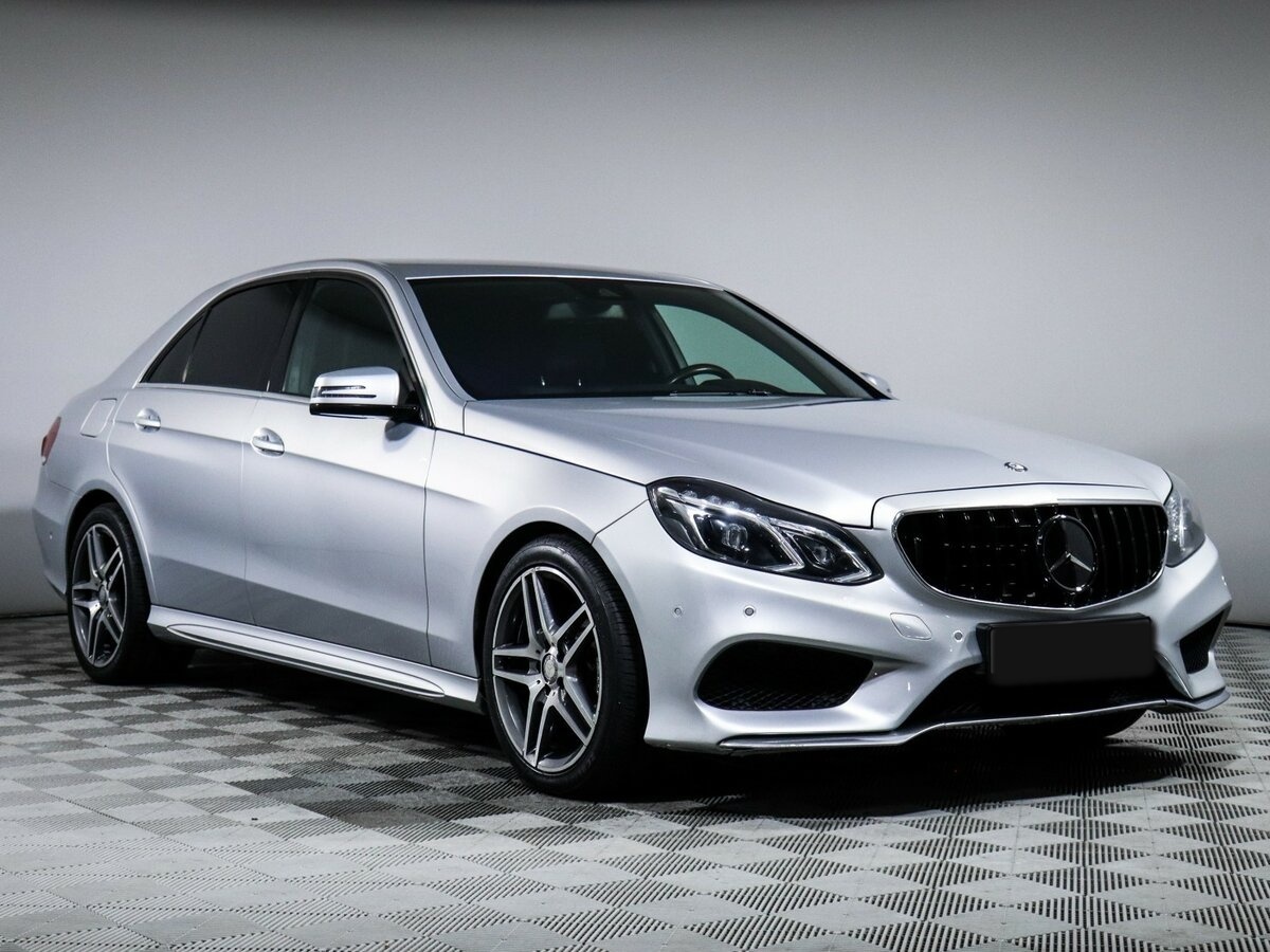 Мерседес-Бенц Е-Класс б/у, 2015, Автоматическая. Фото: #2