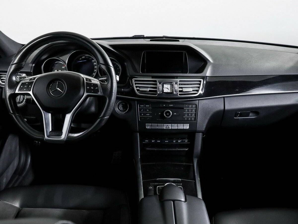 Мерседес-Бенц Е-Класс б/у, 2015, Автоматическая. Фото: #9