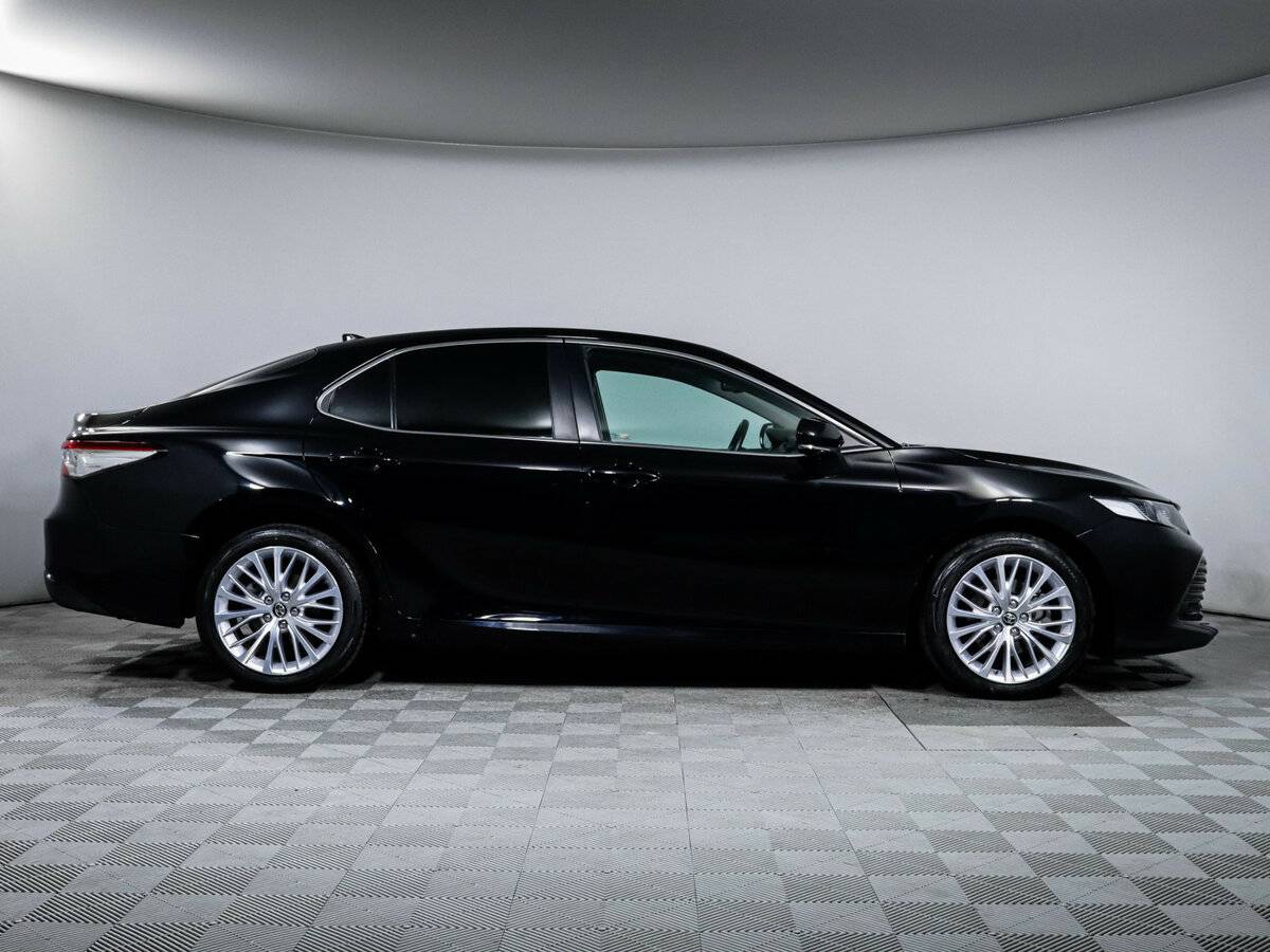 Тойота Камри б/у, 2019, Автоматическая. Фото: #3