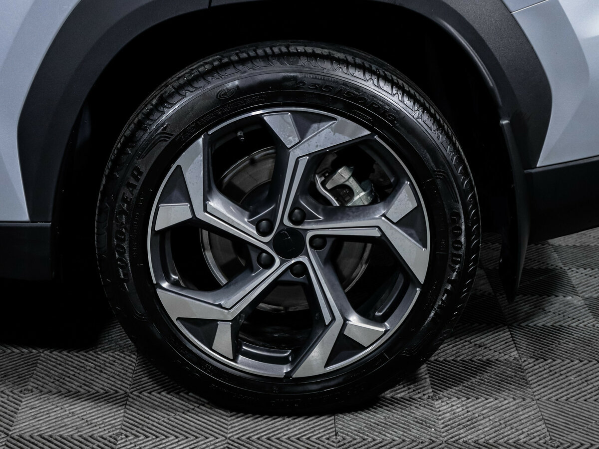 Джили Атлас б/у, 2023, Роботизированная. Фото: #13