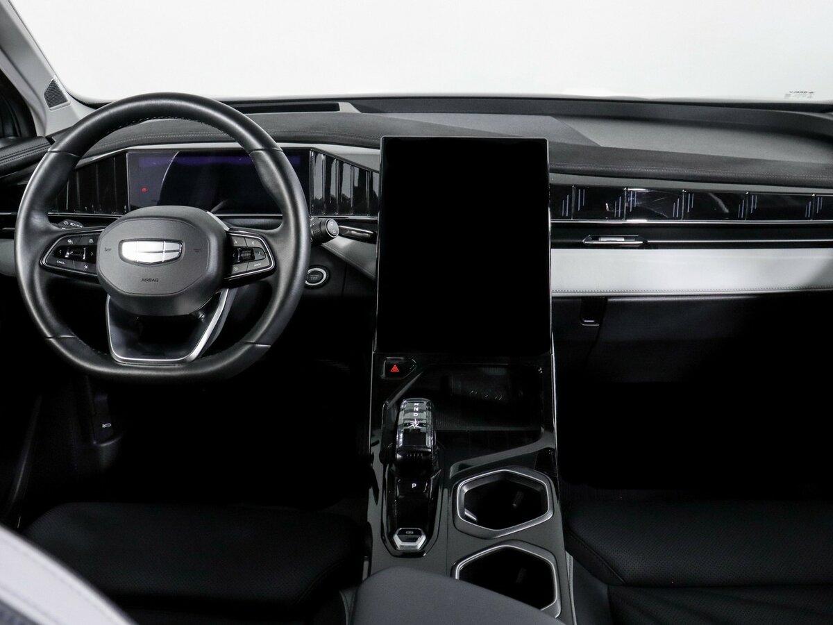 Geely Atlas б/у, 2024, Автоматическая. Фото: #9