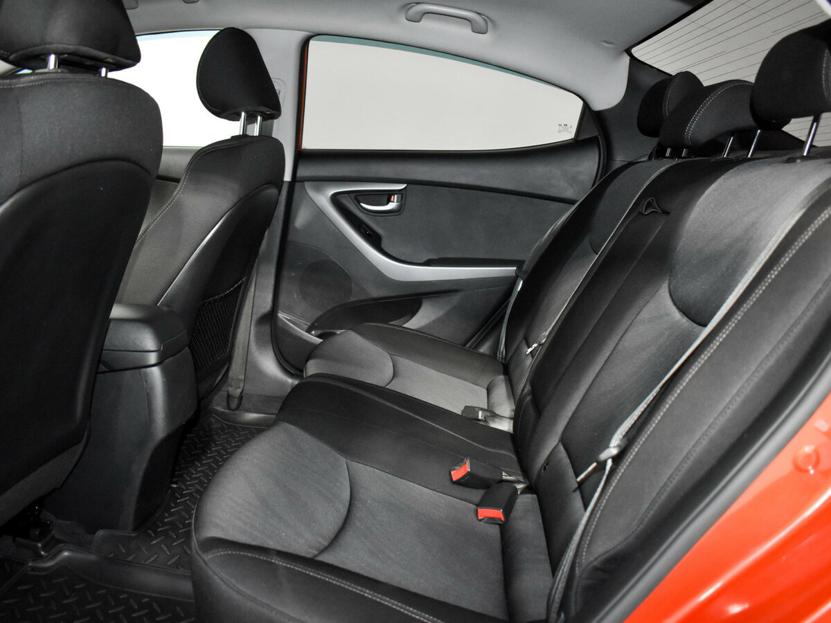 Hyundai Elantra б/у, 2015, Автоматическая. Фото: #10