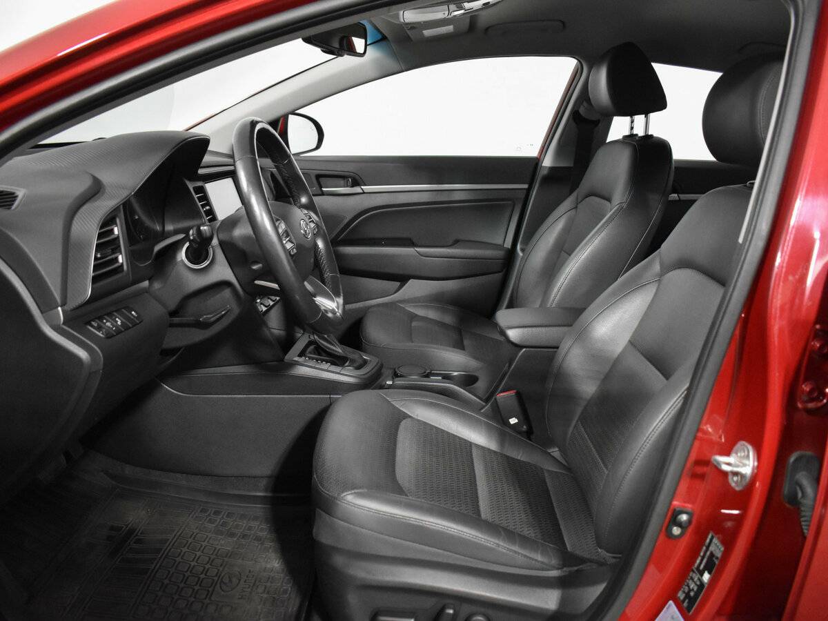 Hyundai Elantra б/у, 2019, Автоматическая. Фото: #7