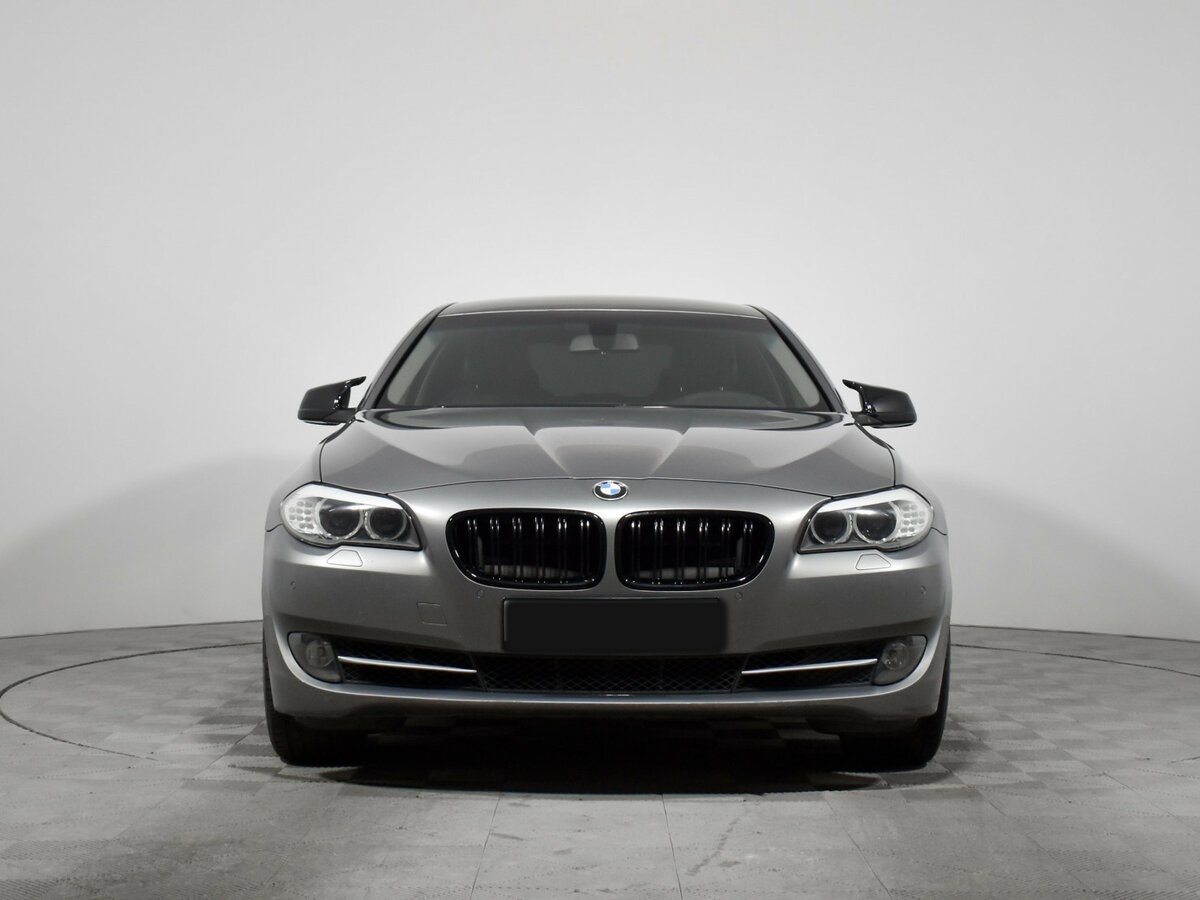 БМВ 5 серии б/у, 2013, Автоматическая. Фото: #1