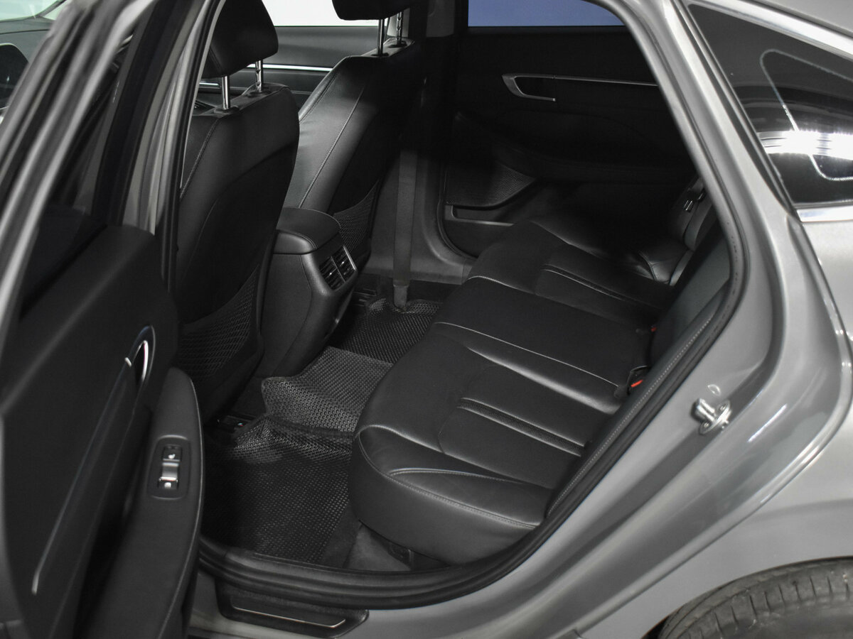 Hyundai Sonata б/у, 2020, Автоматическая. Фото: #7