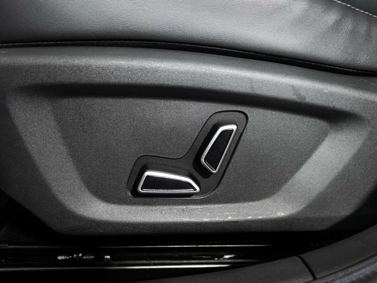 Чанган УНИ-В б/у, 2023, Роботизированная. Фото: #14