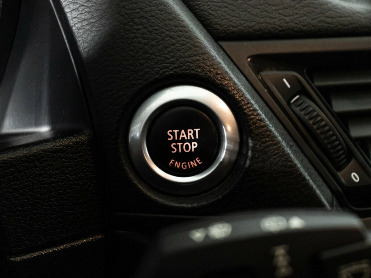 БМВ Икс1 б/у, 2013, Автоматическая. Фото: #15