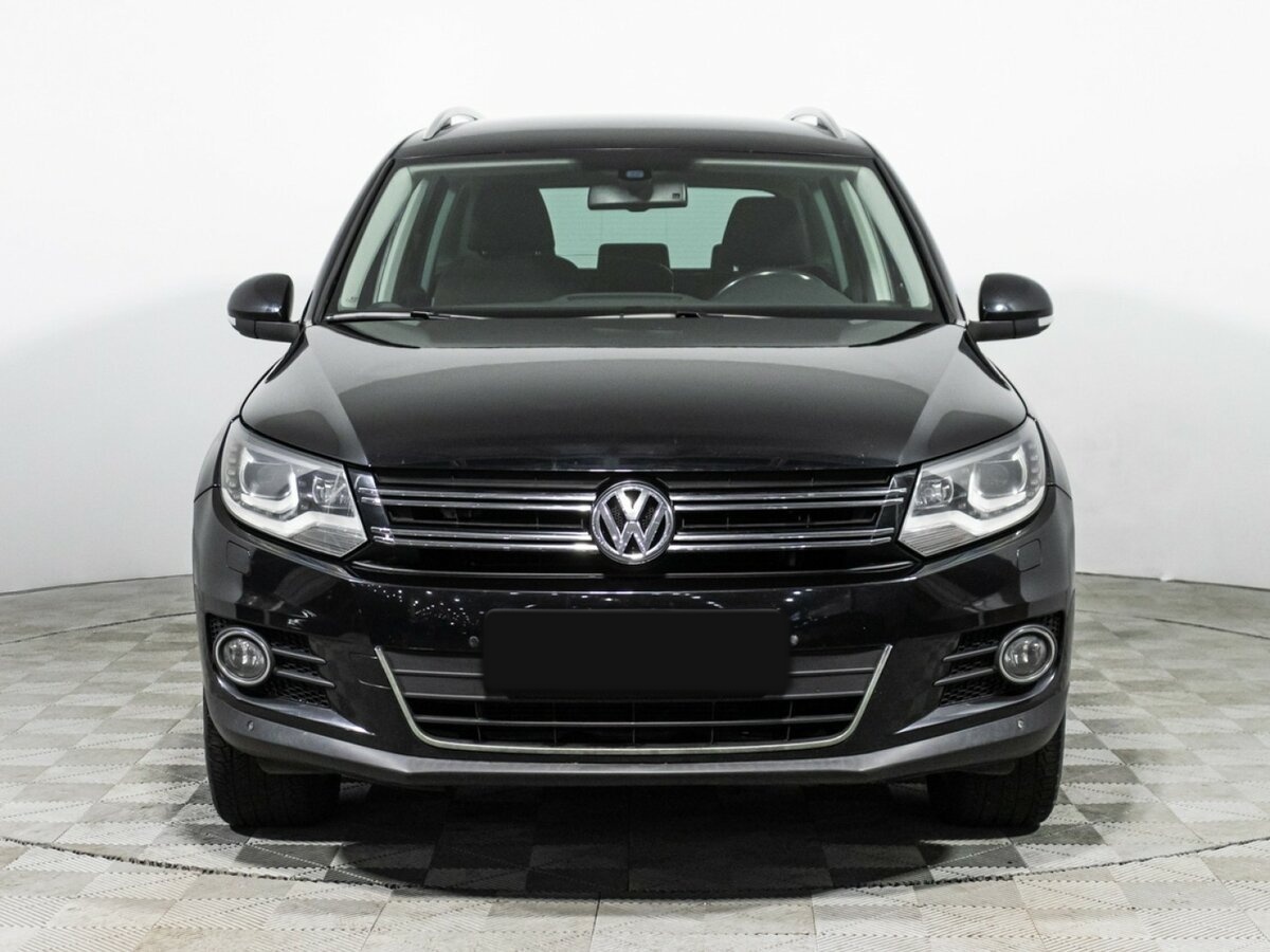 Volkswagen Tiguan б/у, 2012, Автоматическая. Фото: #1
