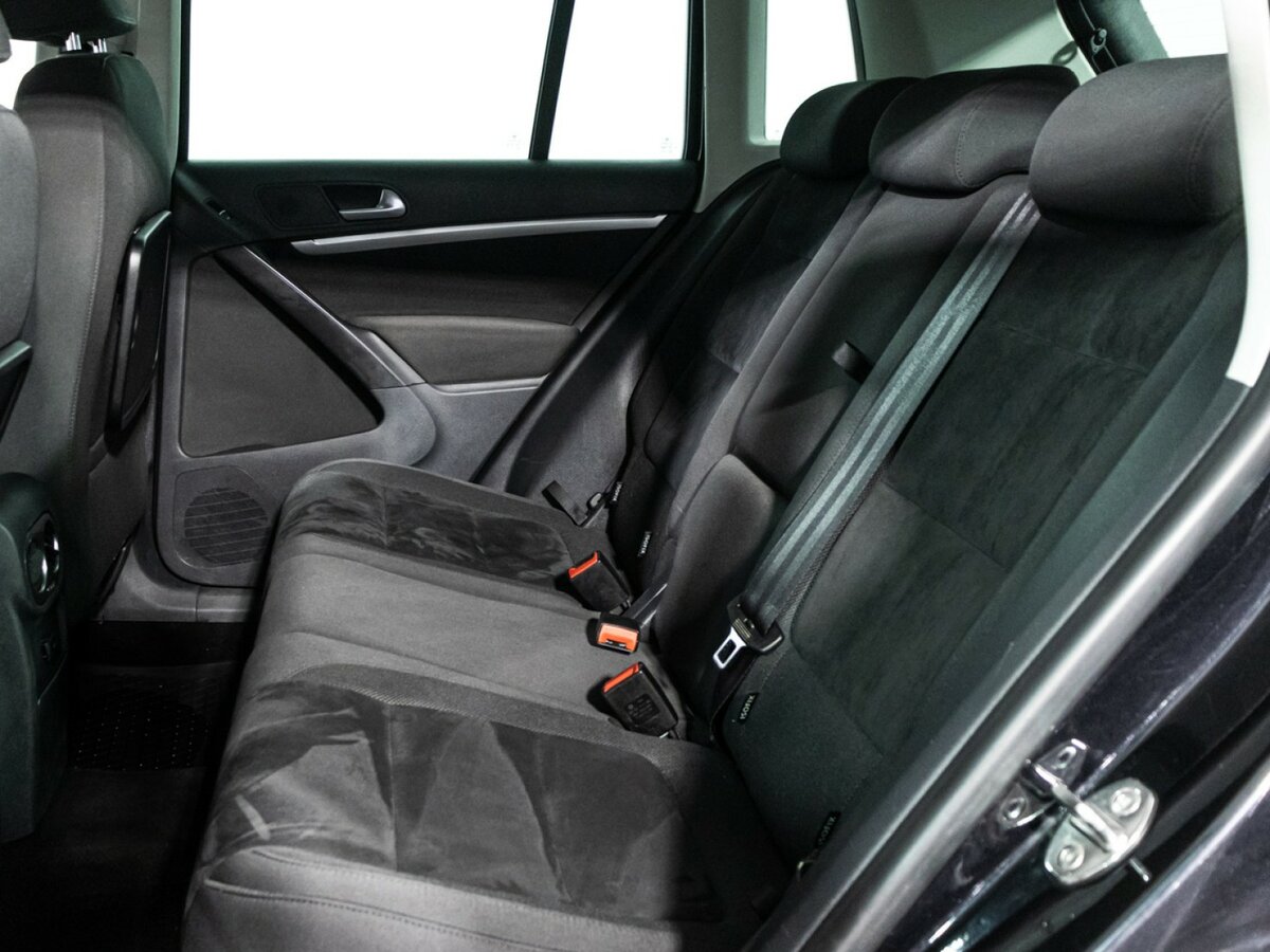 Volkswagen Tiguan б/у, 2012, Автоматическая. Фото: #9