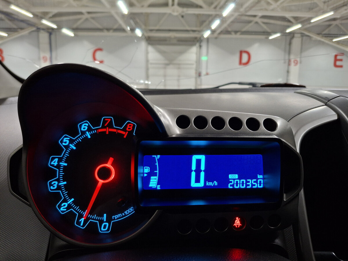 Шевроле Авео б/у, 2012, Механическая. Фото: #12