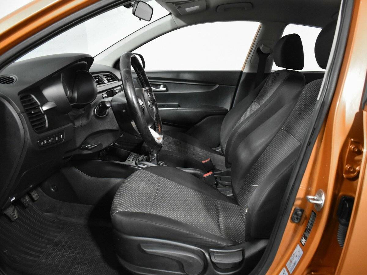 Киа Рио б/у, 2017, Механическая. Фото: #9