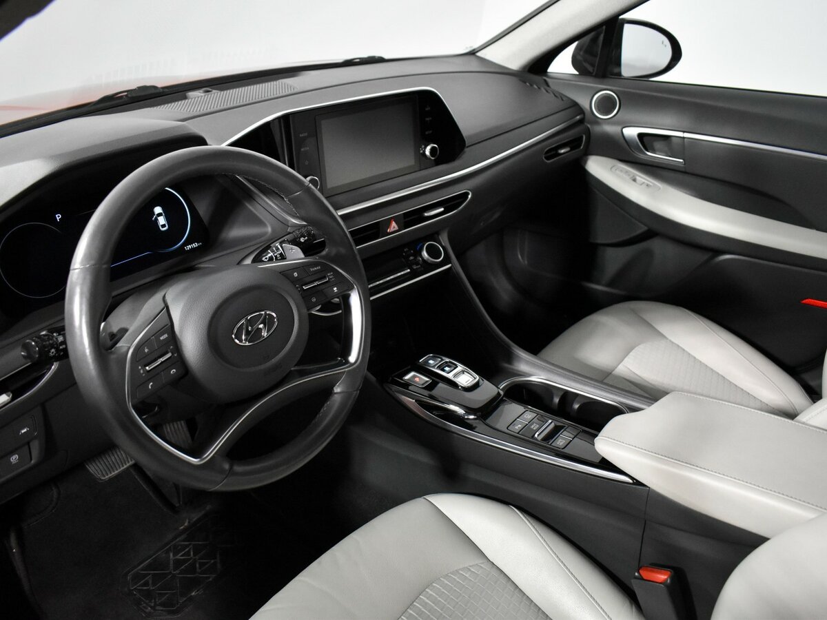 Hyundai Sonata б/у, 2020, Автоматическая. Фото: #6