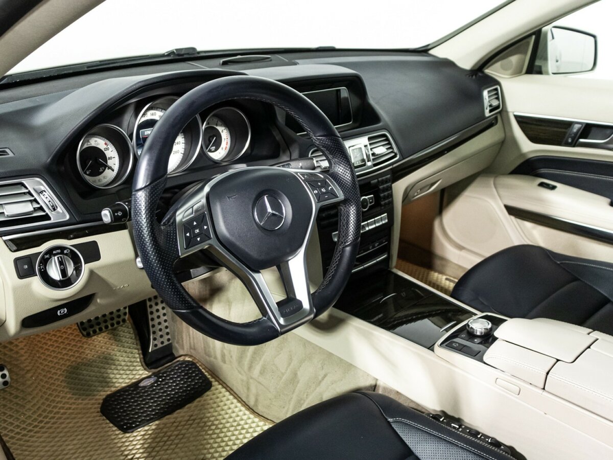 Мерседес-Бенц Е-Класс б/у, 2014, Автоматическая. Фото: #10