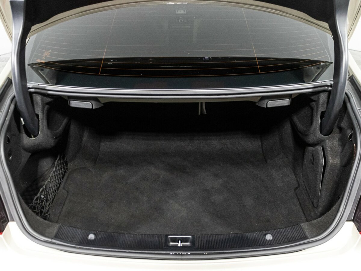 Мерседес-Бенц Е-Класс б/у, 2014, Автоматическая. Фото: #13