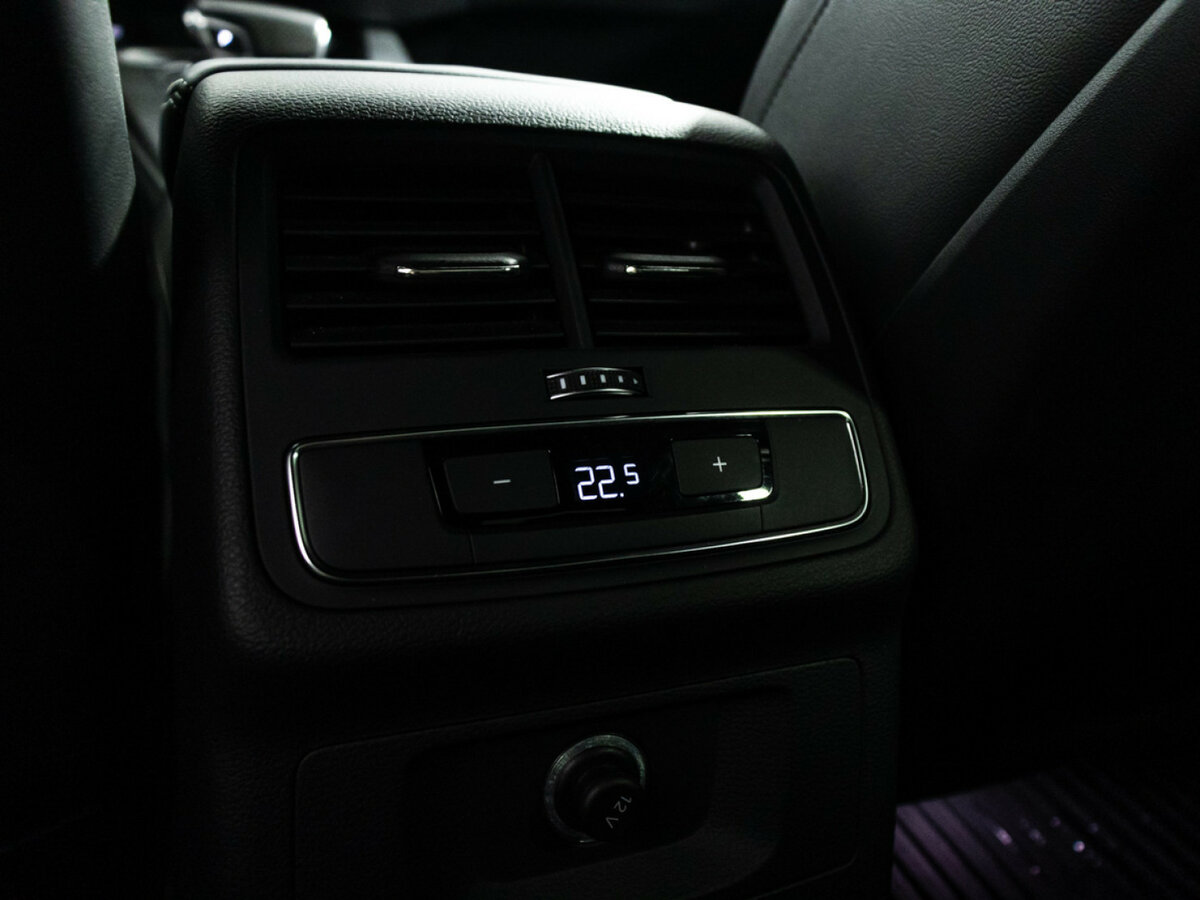 Ауди А4 б/у, 2016, Роботизированная. Фото: #18