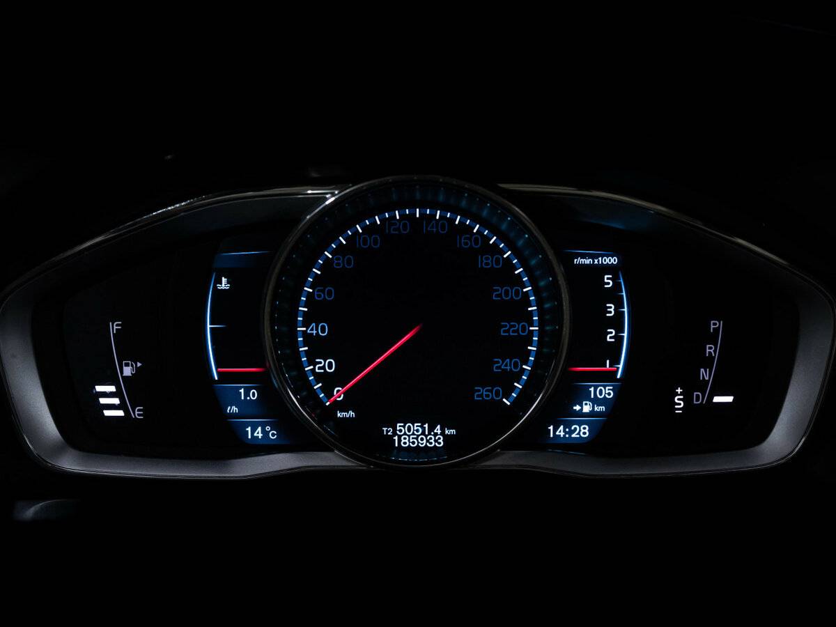 Вольво ИксЦ60 б/у, 2014, Автоматическая. Фото: #22