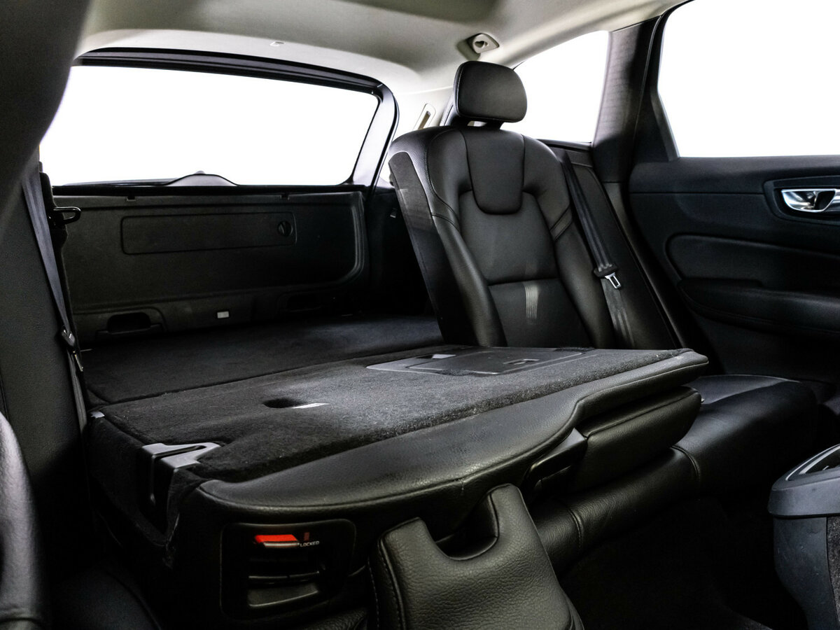 Вольво ИксЦ60 б/у, 2019, Автоматическая. Фото: #18