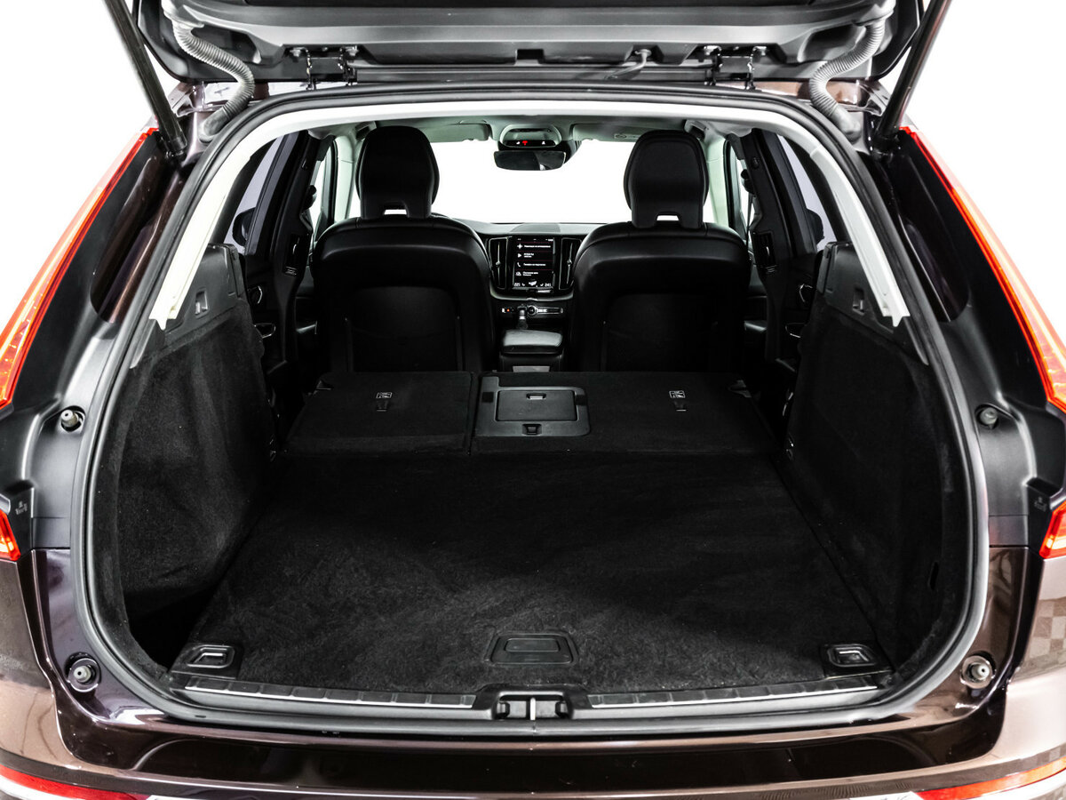 Вольво ИксЦ60 б/у, 2019, Автоматическая. Фото: #22