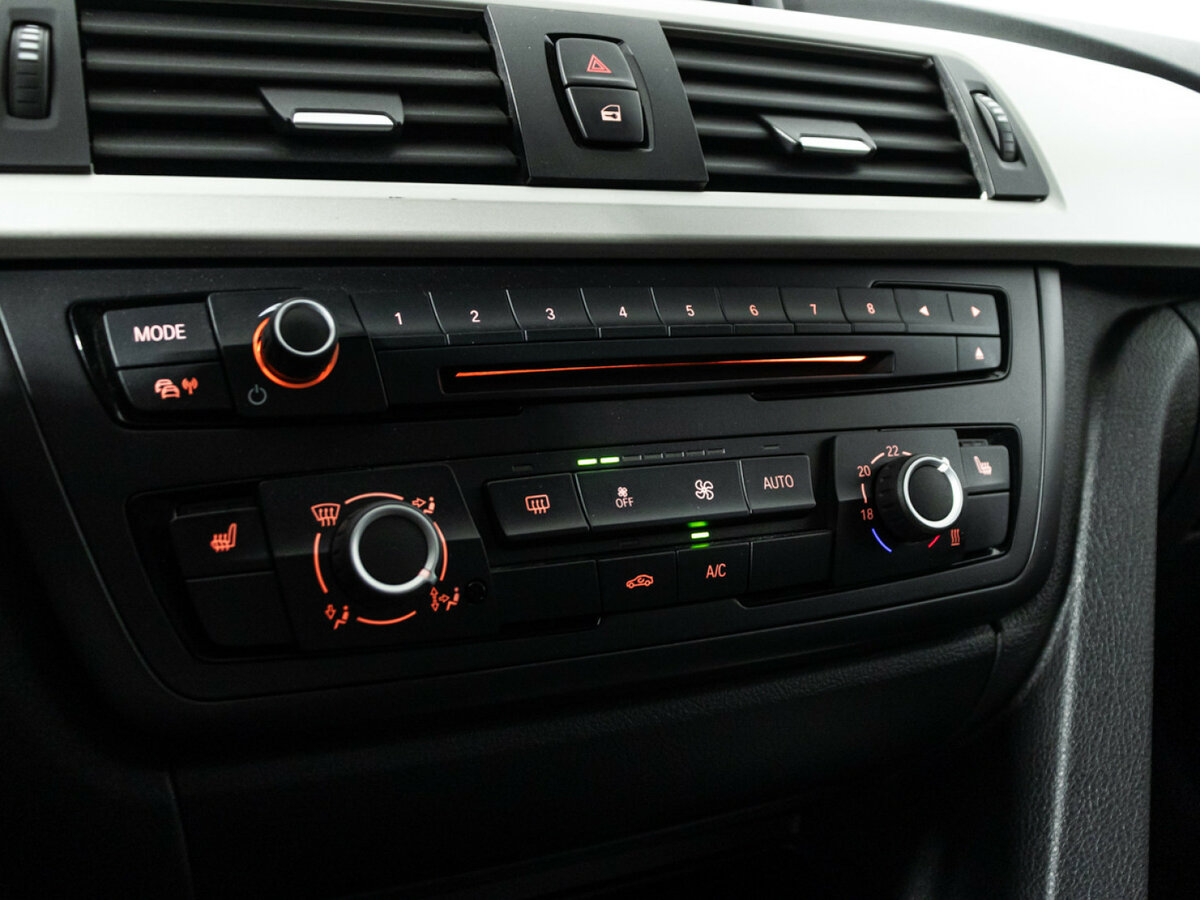 БМВ 3 серии б/у, 2014, Автоматическая. Фото: #14