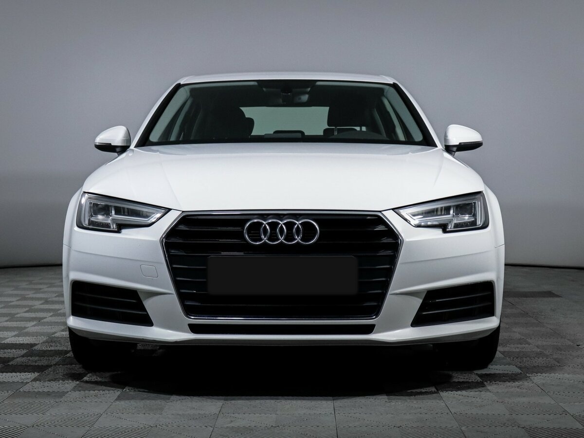Ауди А4 б/у, 2019, Роботизированная. Фото: #1