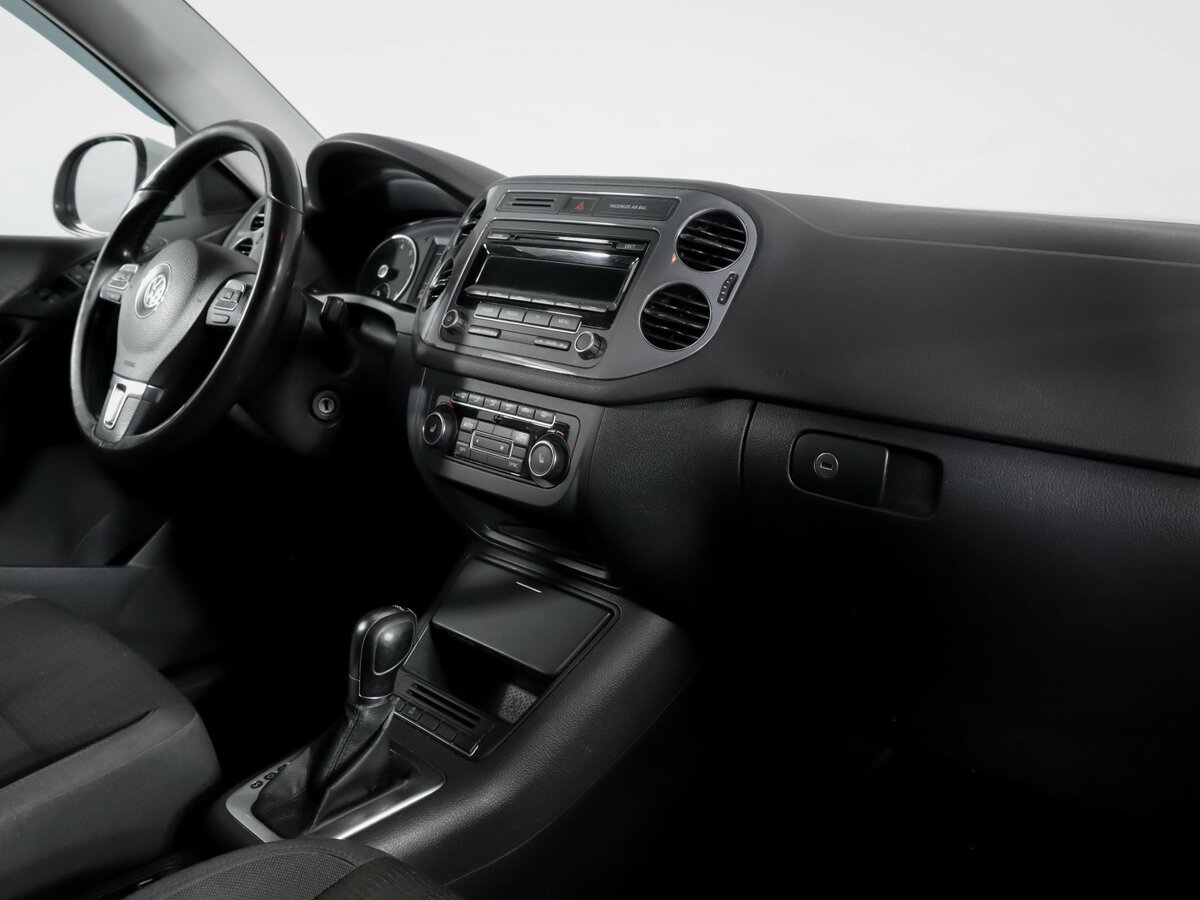 Volkswagen Tiguan б/у, 2013, Роботизированная. Фото: #6