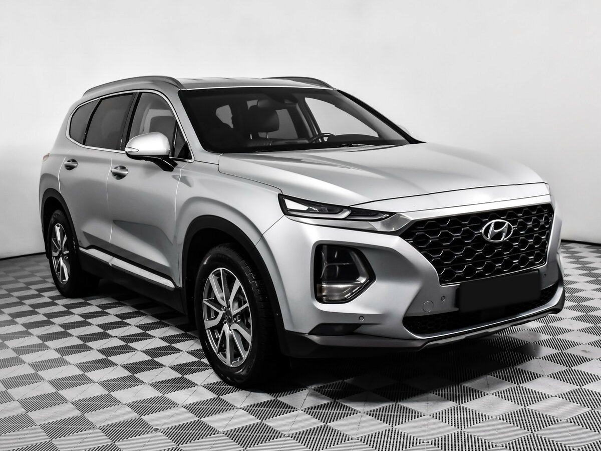 Hyundai Santa Fe б/у, 2018, Автоматическая. Фото: #2