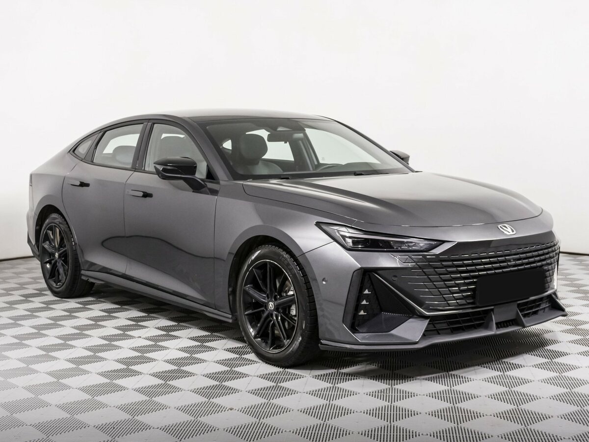 Чанган УНИ-В б/у, 2023, Роботизированная. Фото: #2