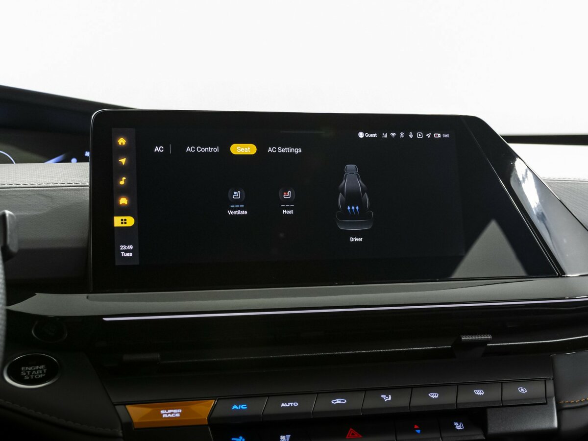 Чанган УНИ-В б/у, 2023, Роботизированная. Фото: #12