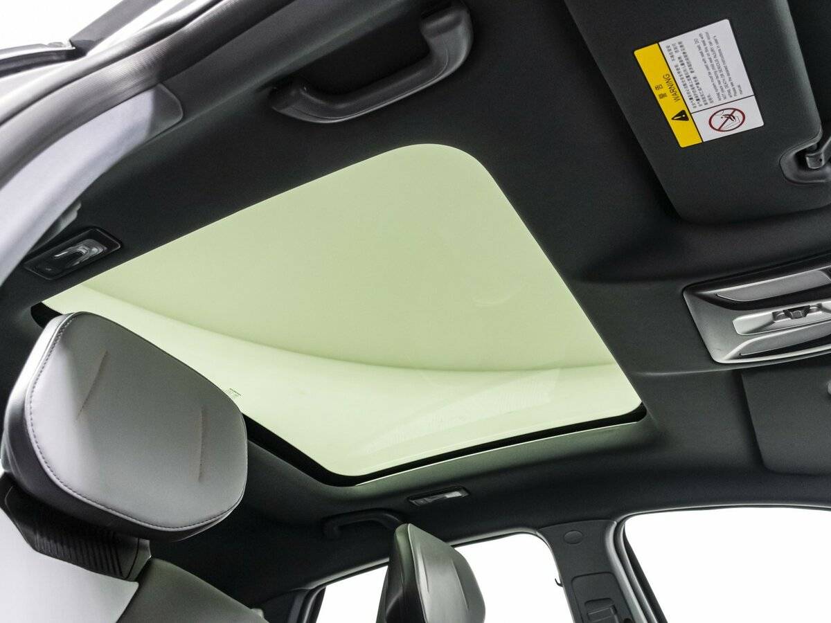 Чанган УНИ-В б/у, 2023, Роботизированная. Фото: #19