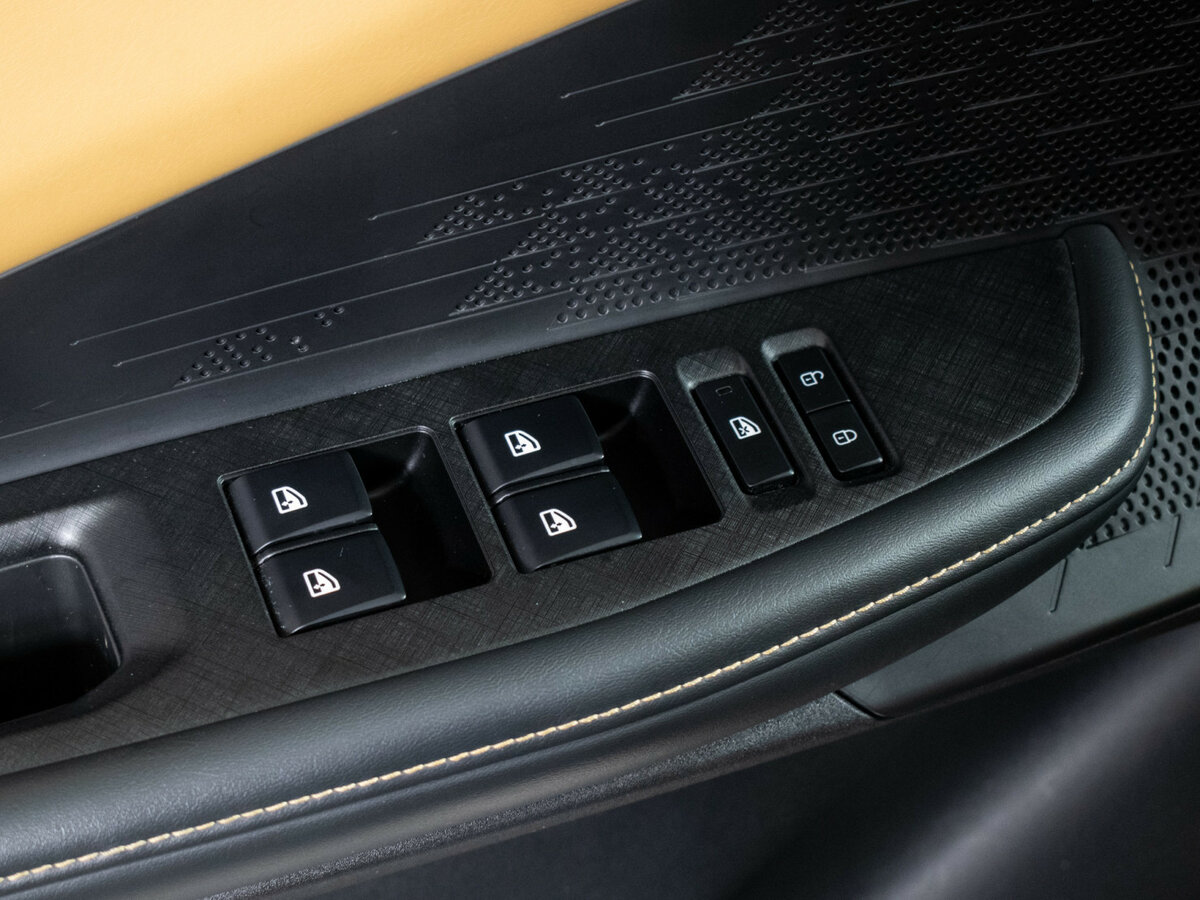 Чанган УНИ-В б/у, 2022, Роботизированная. Фото: #17