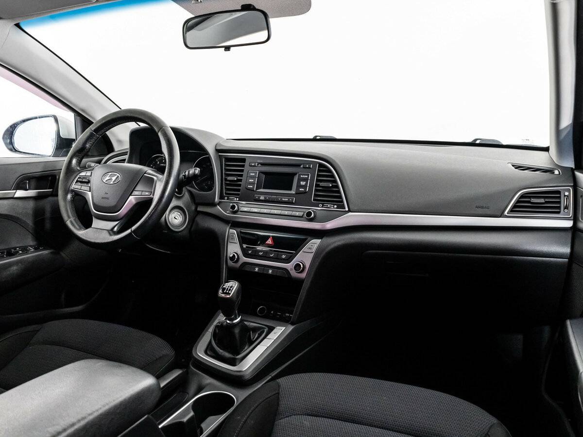 Hyundai Elantra б/у, 2016, Механическая. Фото: #6