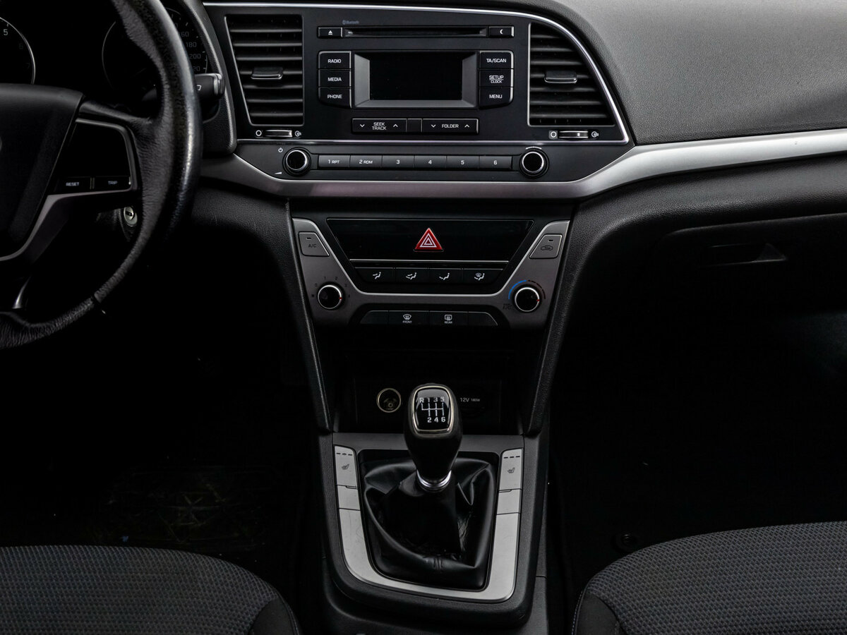 Hyundai Elantra б/у, 2016, Механическая. Фото: #8
