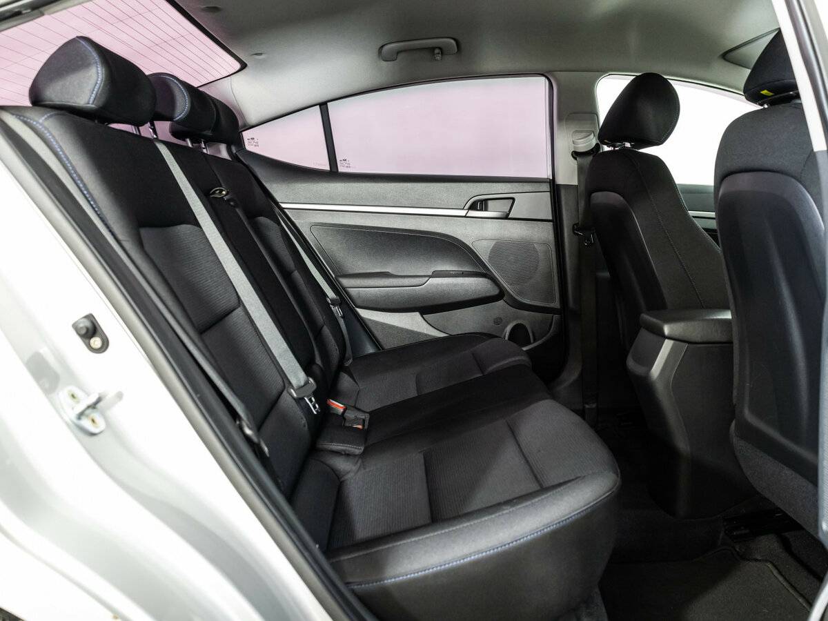 Hyundai Elantra б/у, 2016, Механическая. Фото: #12