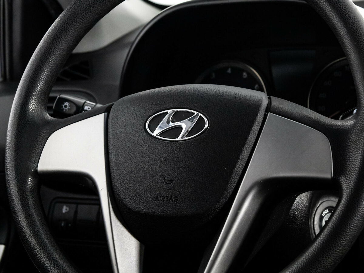 Хендай Солярис б/у, 2015, Автоматическая. Фото: #8