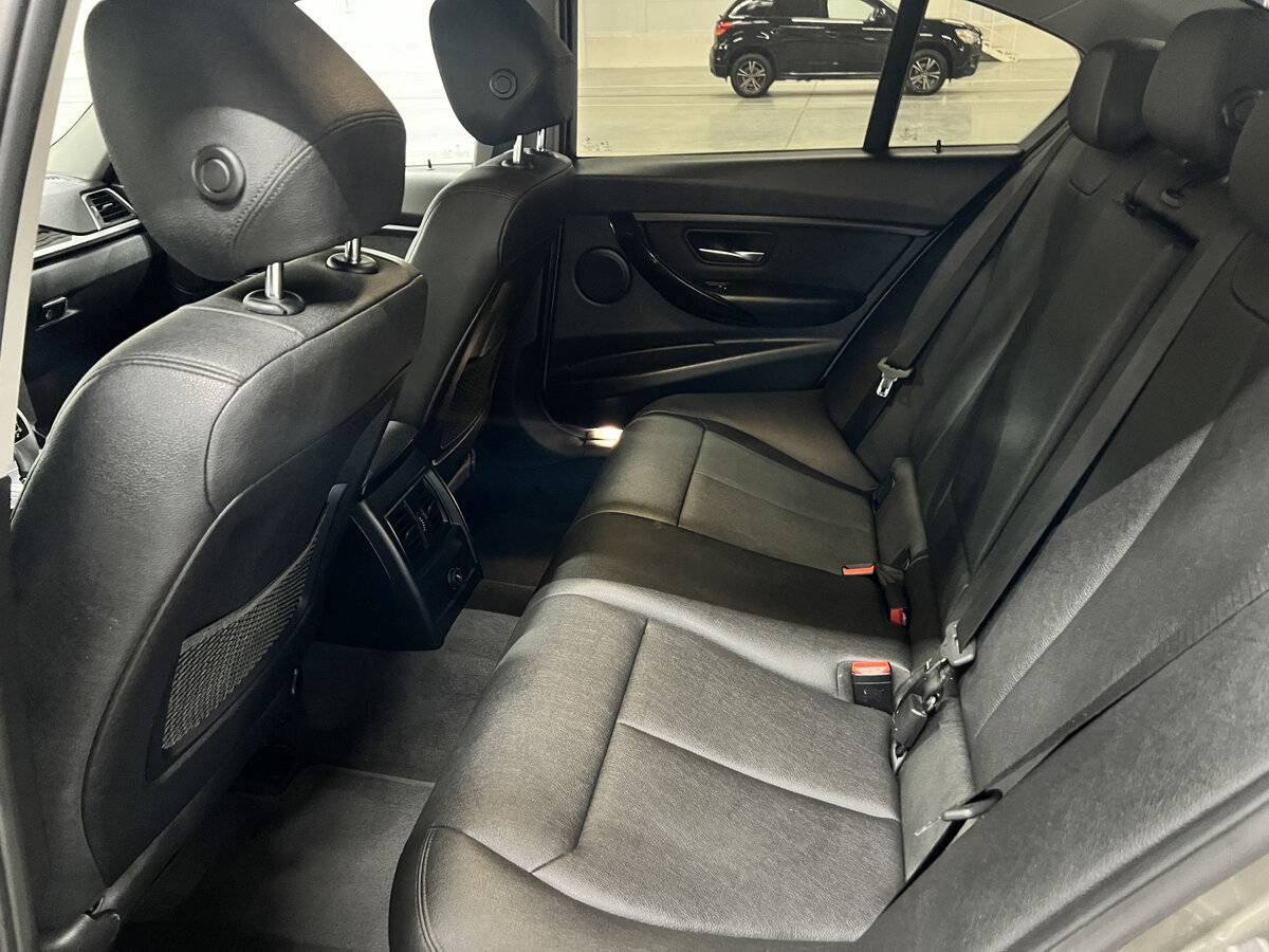 БМВ 3 серии б/у, 2018, Автоматическая. Фото: #11