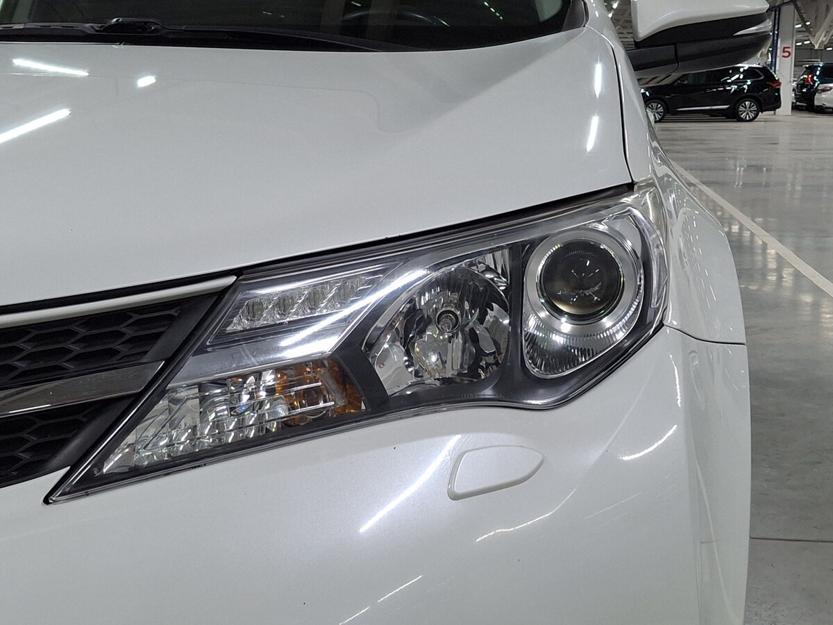 Тойота Рав4 б/у, 2014, Вариатор. Фото: #16