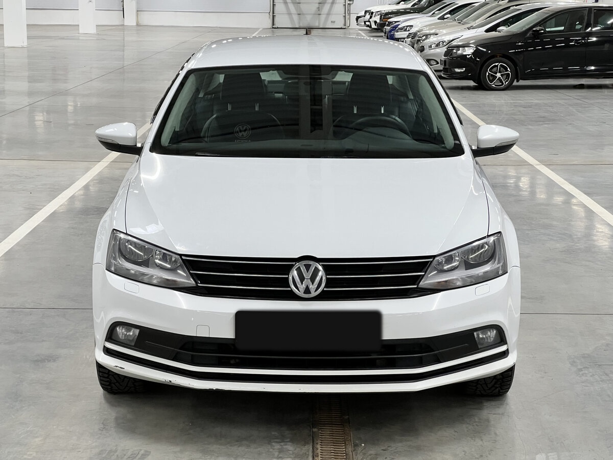 Volkswagen Jetta б/у, 2016, Механическая. Фото: #1
