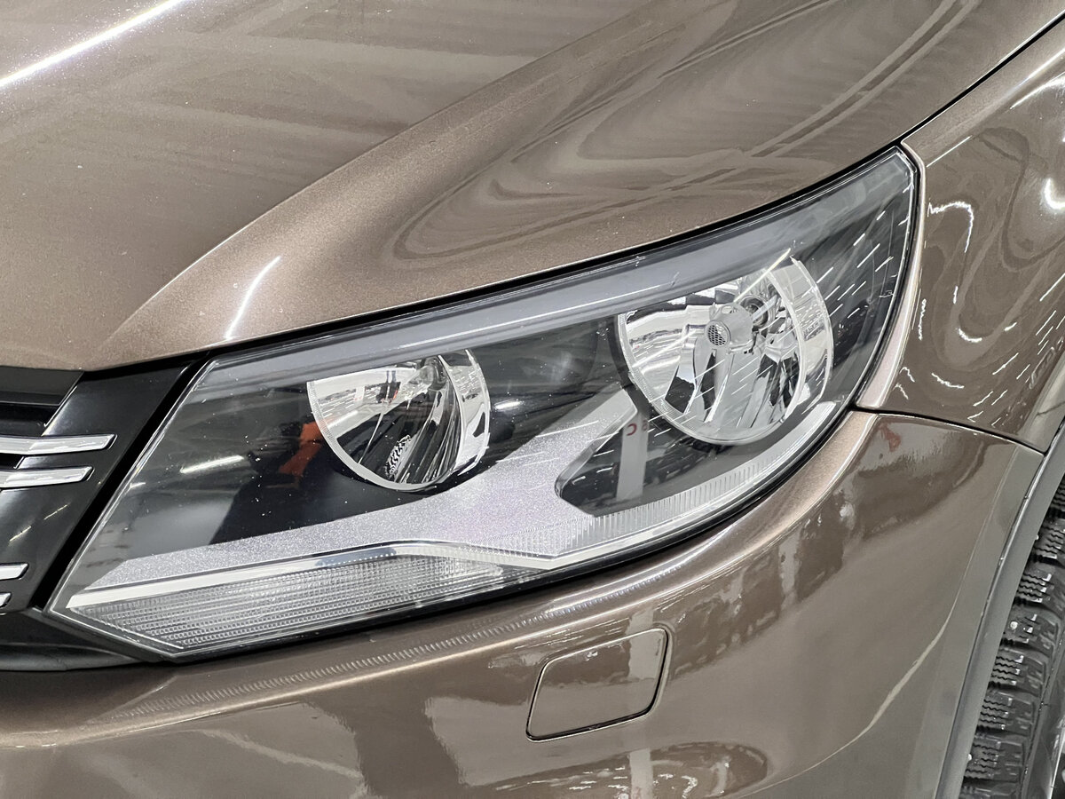 Volkswagen Tiguan б/у, 2014, Механическая. Фото: #16